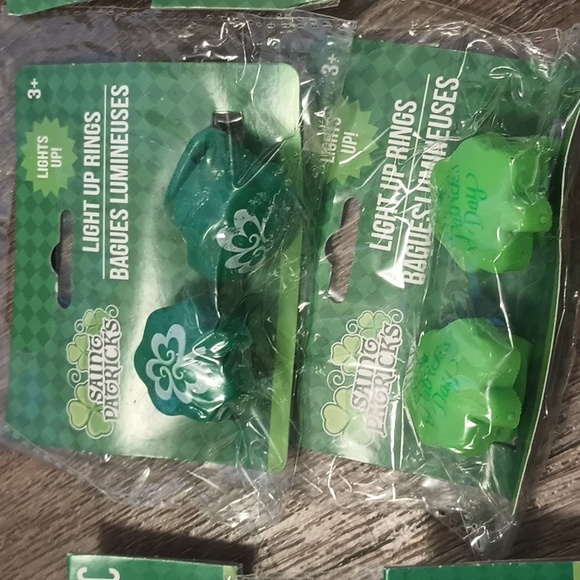 5/$20 St Patrick's Day party decor and props - Picture 7 of 8